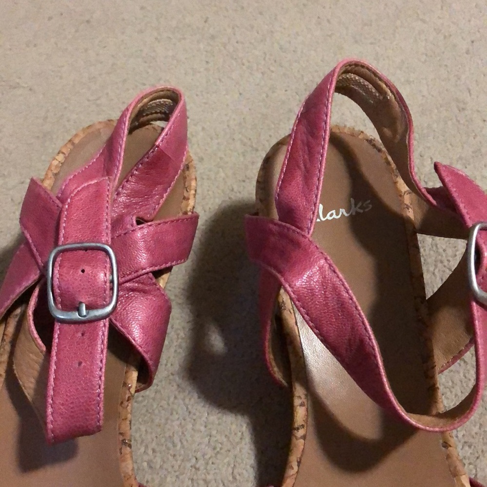 CLARKS PINK OPEN TOE SANDALS WOTH BROWN INNER AND OUTER SOLES - SIZE 6.5 - Picture 6 of 6